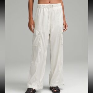 Lululemon adjustable cargo pant